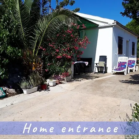 Near The Sea Vacation Parja Holiday home Vis