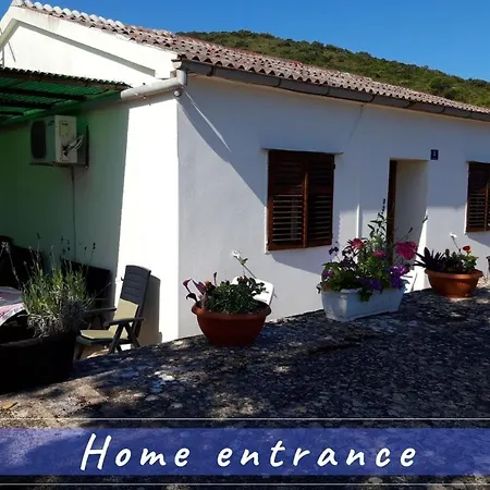 Holiday home Near The Sea Vacation Parja *