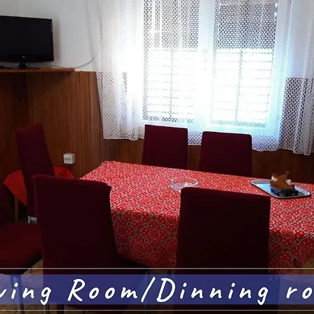 Near The Sea Vacation Parja Holiday home