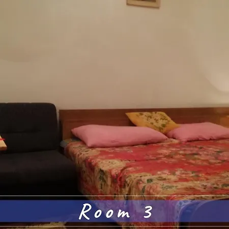 Near The Sea Vacation Parja Holiday home *