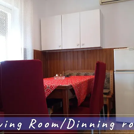 Near The Sea Vacation Parja Holiday home Vis